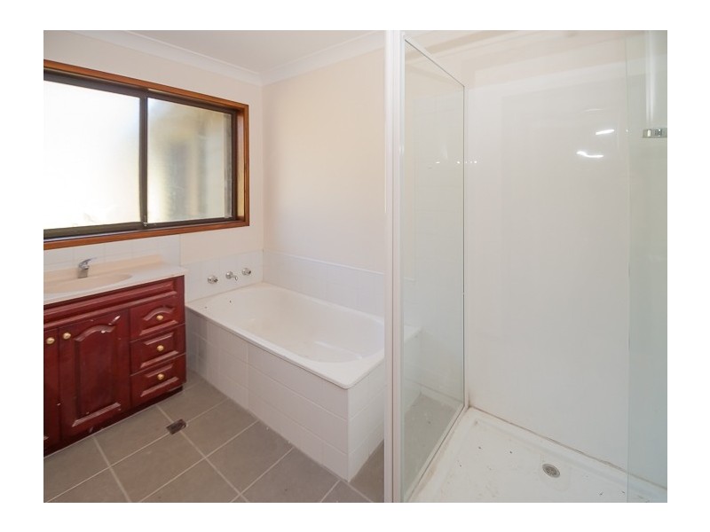 9 Centennial Drive, Saratoga NSW 2251