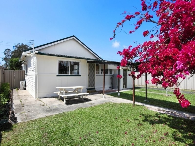 16 Restella Avenue, Davistown NSW 2251
