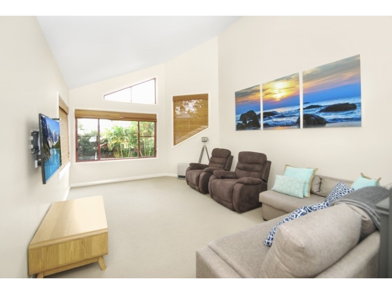 36 Patrick Crescent, Saratoga NSW 2251