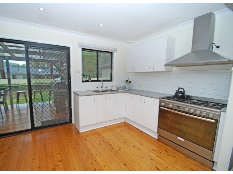 7 Samantha Crescent, Kincumber NSW 2251