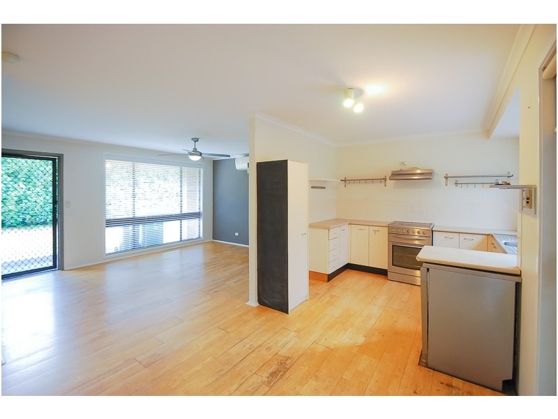 20 Cameron Crescent, Kincumber NSW 2251