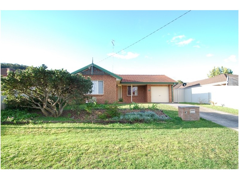 15 Gladys Manley Avenue, Kincumber NSW 2251