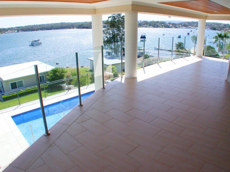 56 Sealand Road, Fishing Point NSW 2283