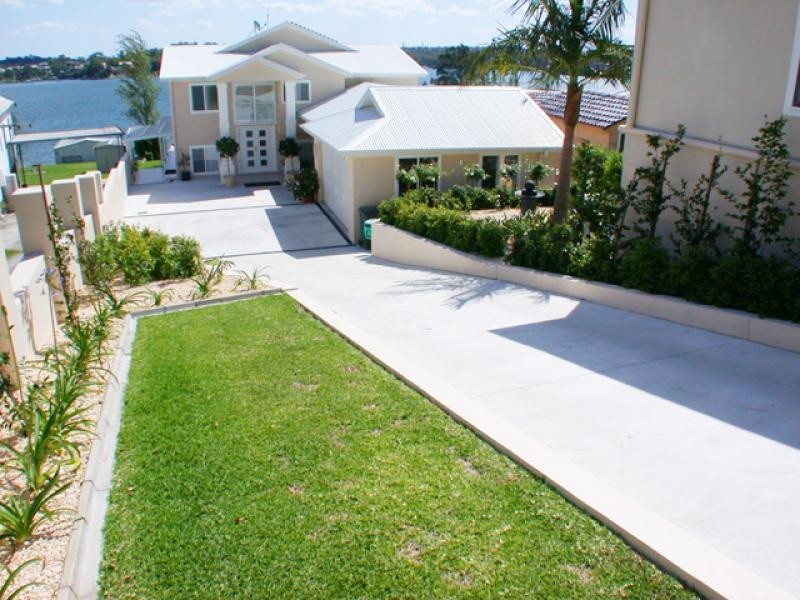 56 Sealand Road, Fishing Point NSW 2283