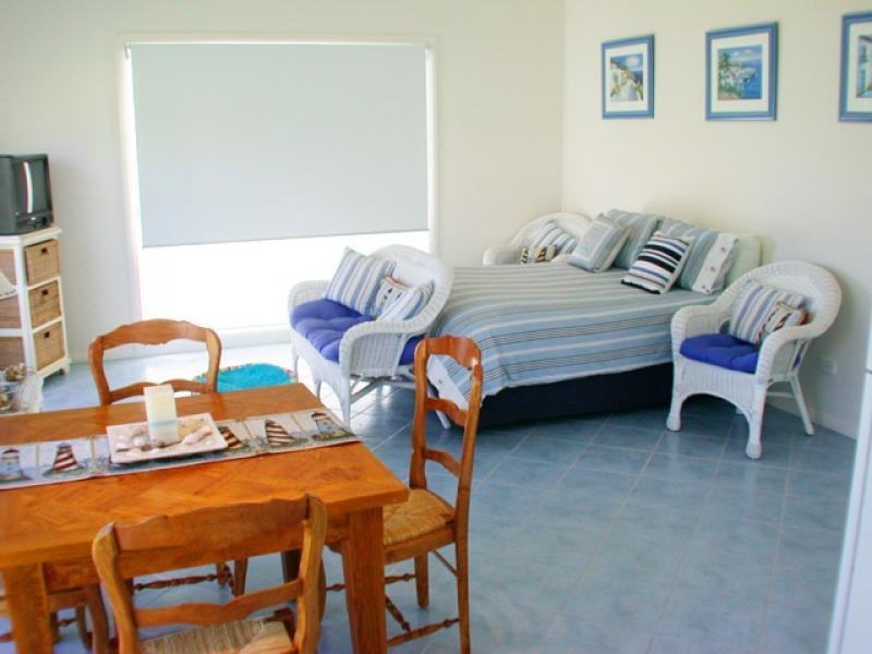 56 Sealand Road, Fishing Point NSW 2283