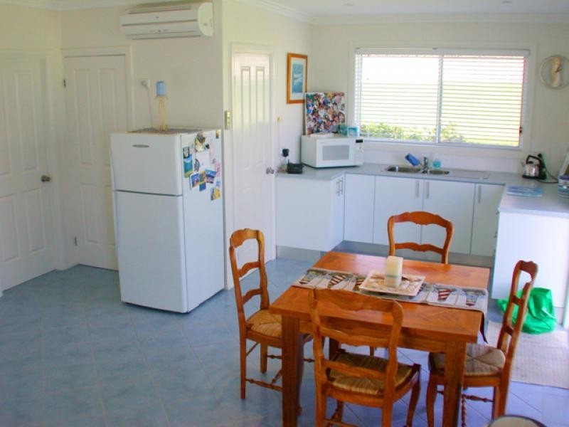 56 Sealand Road, Fishing Point NSW 2283