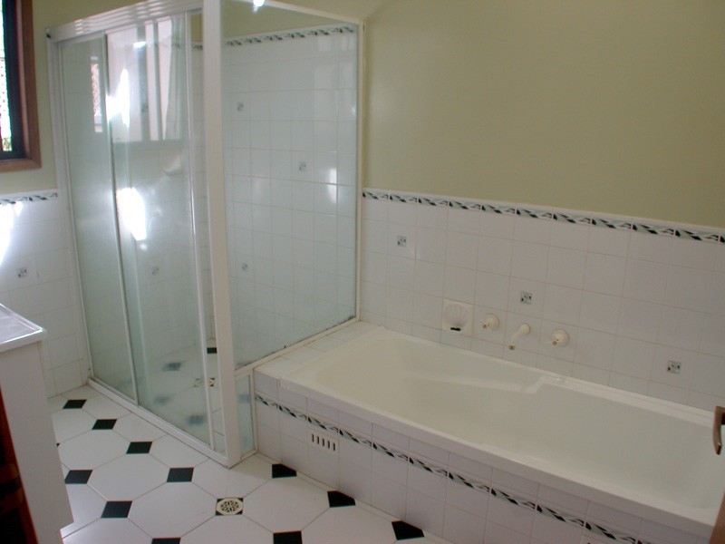 North Avoca NSW 2260