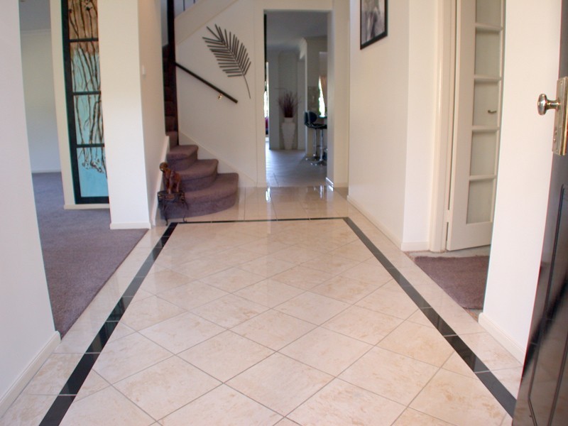 8 Stringybark Close, Terrigal NSW 2260