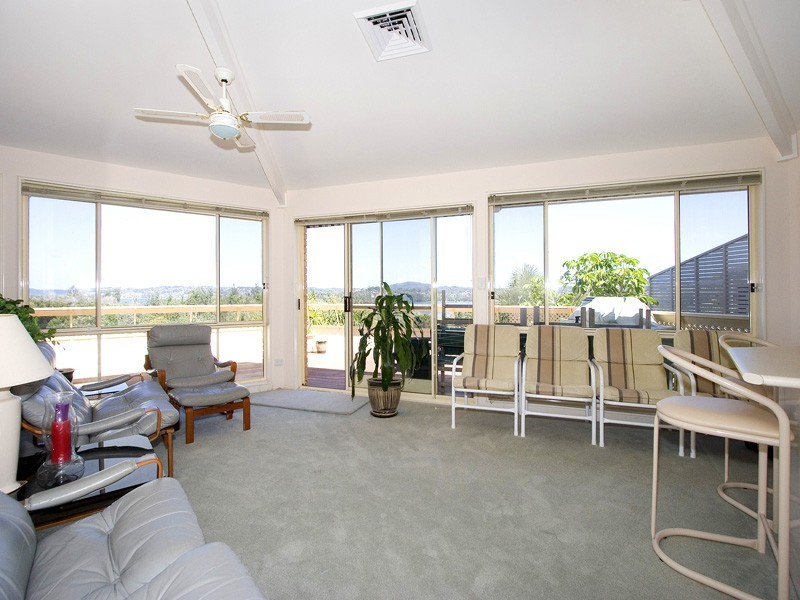 Forresters Beach NSW 2260