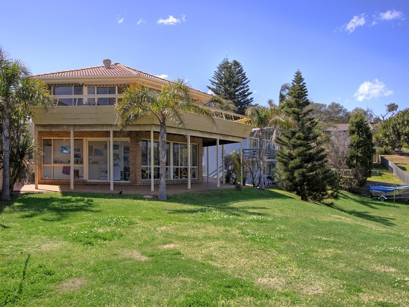 Forresters Beach NSW 2260