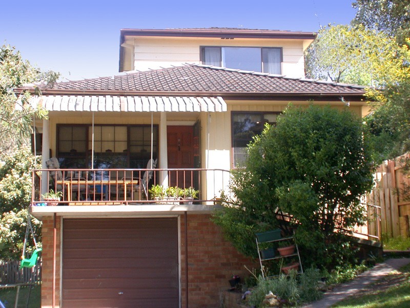 30 Dakara Avenue, Erina NSW 2250