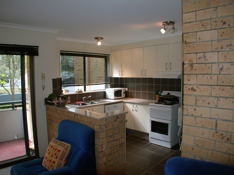 6/10 Wilson Road, Terrigal NSW 2260