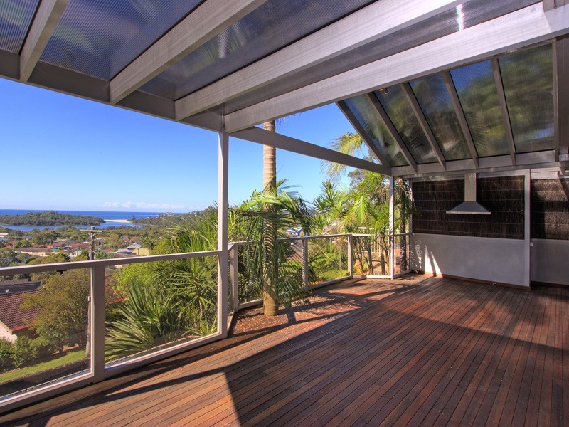 35 Coreen Drive, Wamberal NSW 2260