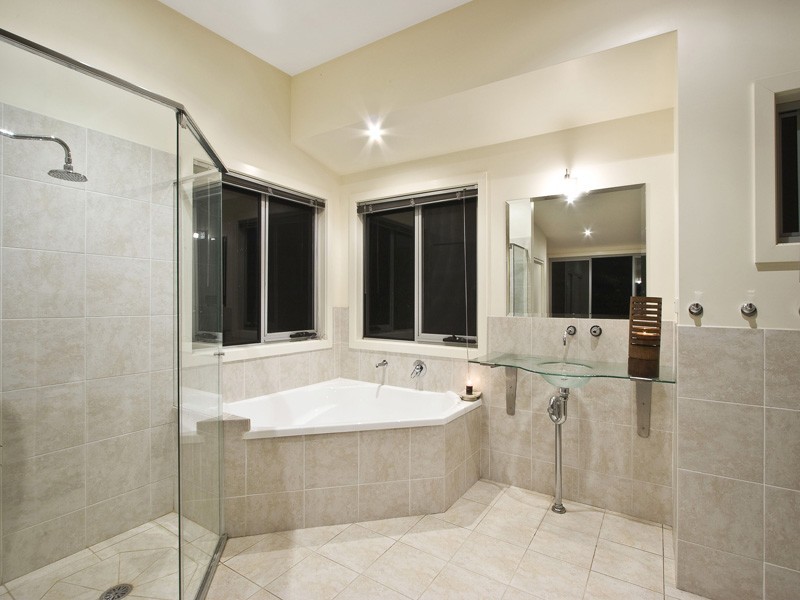 North Avoca NSW 2260