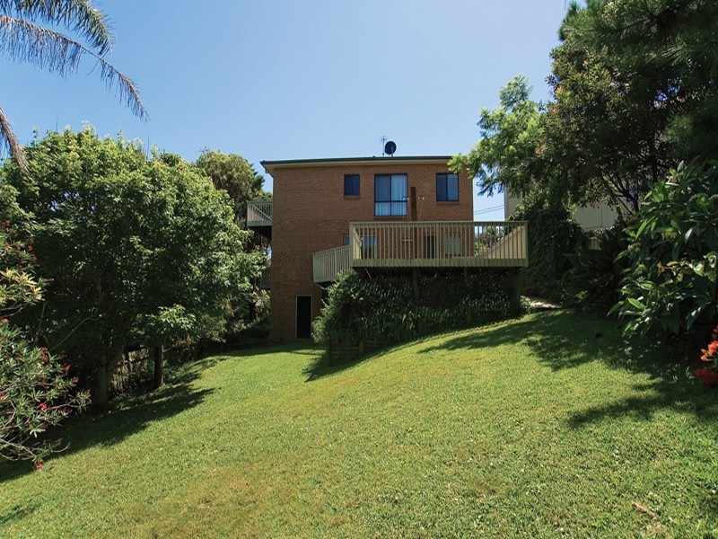 54 Forresters Beach Road, Forresters Beach NSW 2260