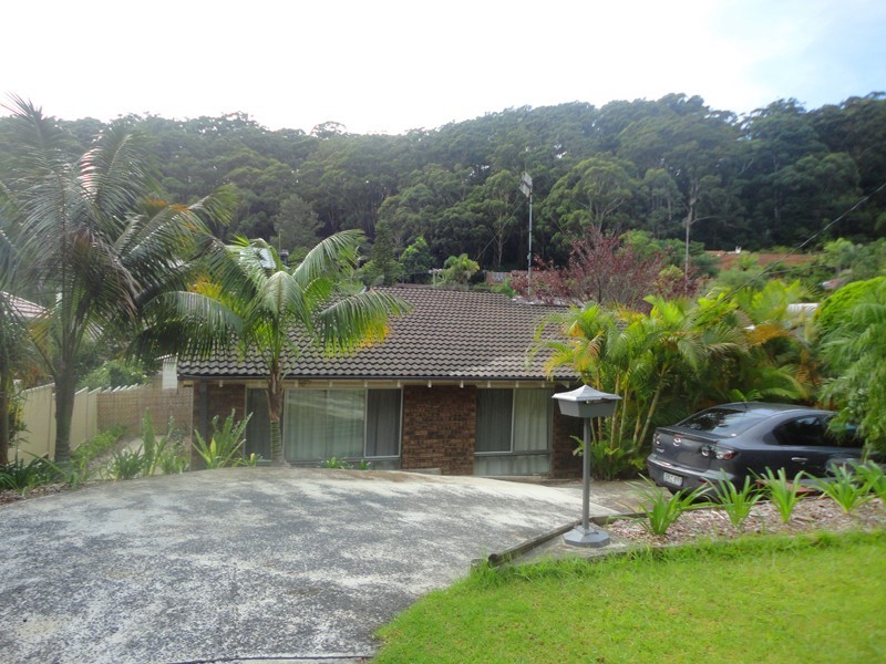 60 Anniversary Ave, Terrigal NSW 2260