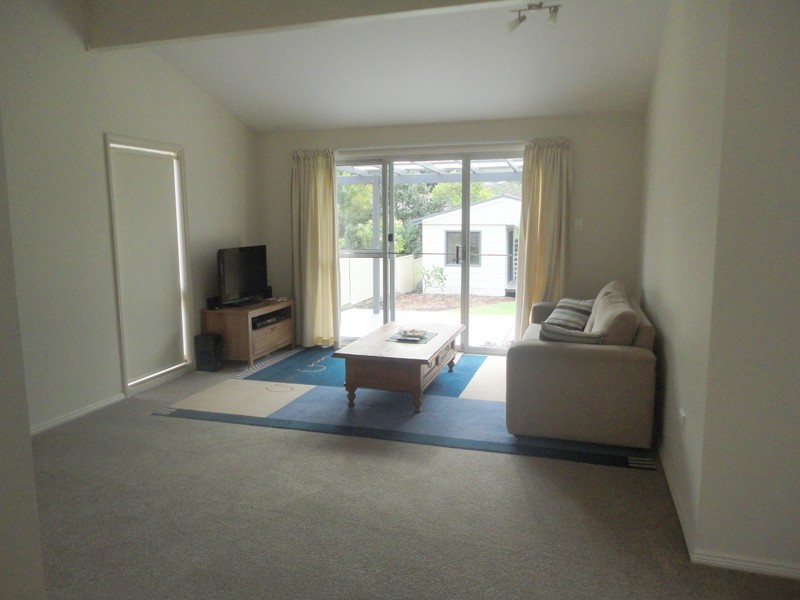 60 Anniversary Ave, Terrigal NSW 2260