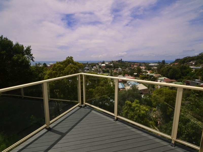2/26a Grosvenor Road, Terrigal NSW 2260