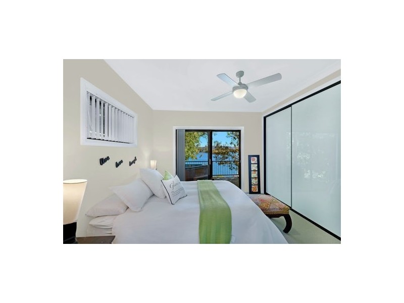 18a Daley Avenue, Daleys Point NSW 2257