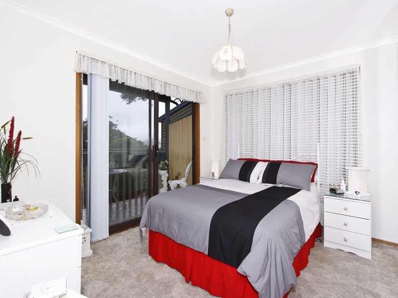 57 Surf Rider Avenue, North Avoca NSW 2260