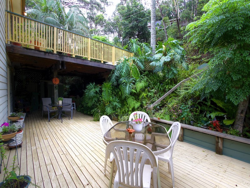 57 Surf Rider Avenue, North Avoca NSW 2260