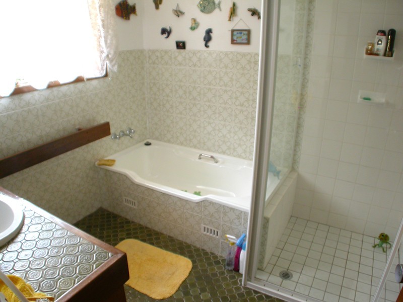 16 Blue View Crescent, Terrigal NSW 2260