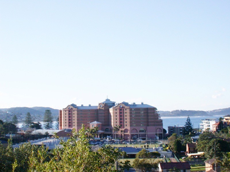 3/10 Smillie Avenue, Terrigal NSW 2260