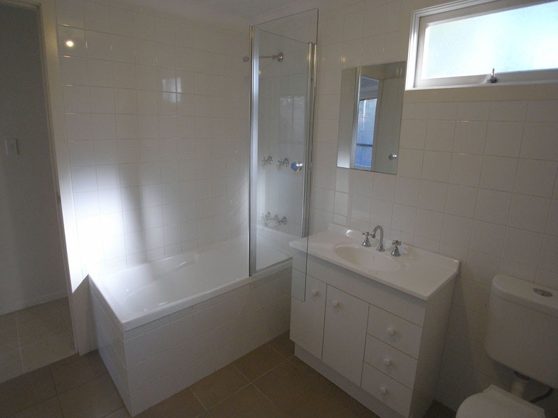 Erina NSW 2250