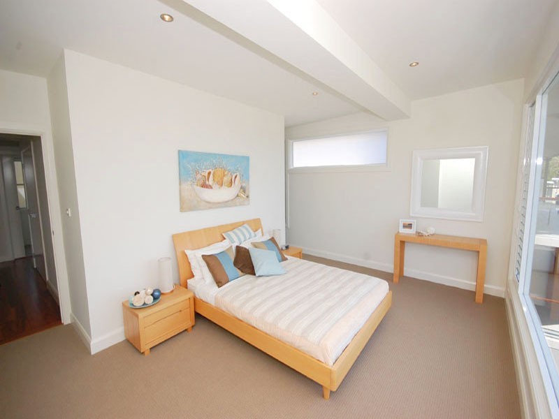 12 Bulbararing Road, North Avoca NSW 2260