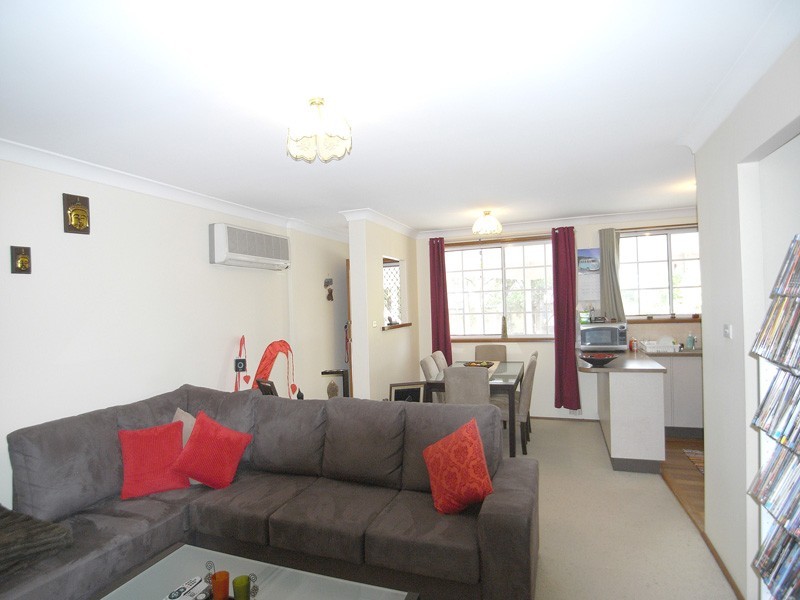 2/186 Ocean View Drive, Wamberal NSW 2260