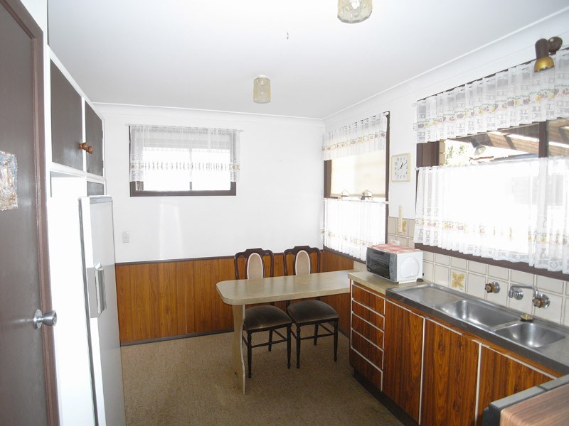 18 Holmes Road, Terrigal NSW 2260