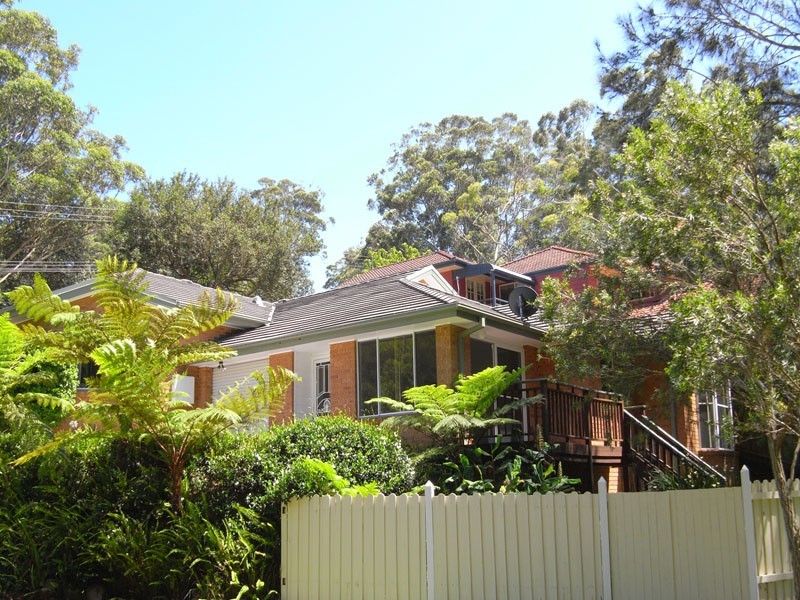 2/28 Lake Shore Drive, North Avoca NSW 2260