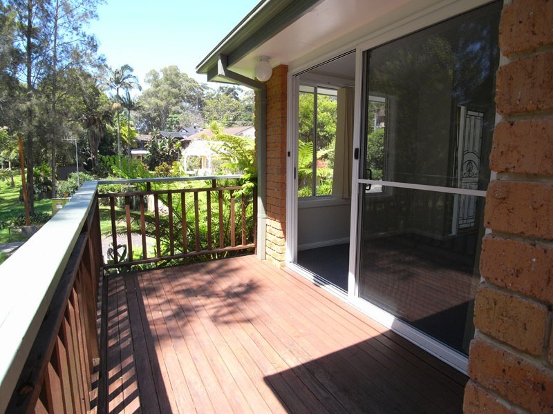 2/28 Lake Shore Drive, North Avoca NSW 2260