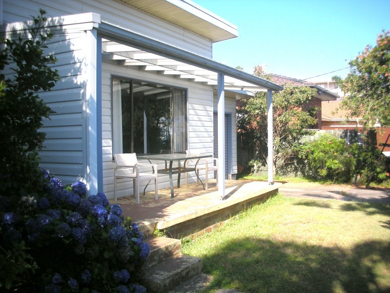 9 Bundara Avenue, Wamberal NSW 2260