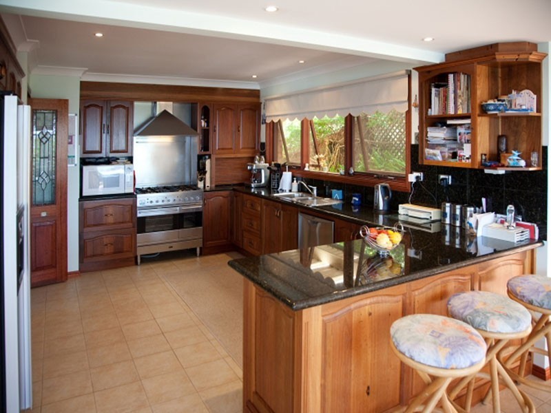 28 Boos Road, Forresters Beach NSW 2260