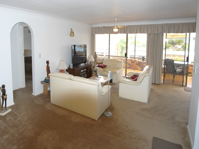 9/31 Empire Bay Drive, Daleys Point NSW 2257