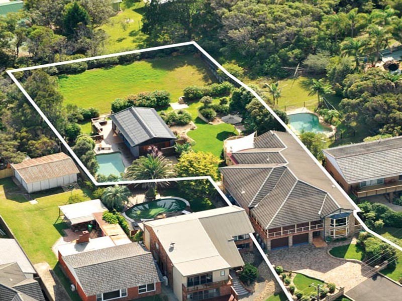 14 North Scenic Drive, Forresters Beach NSW 2260