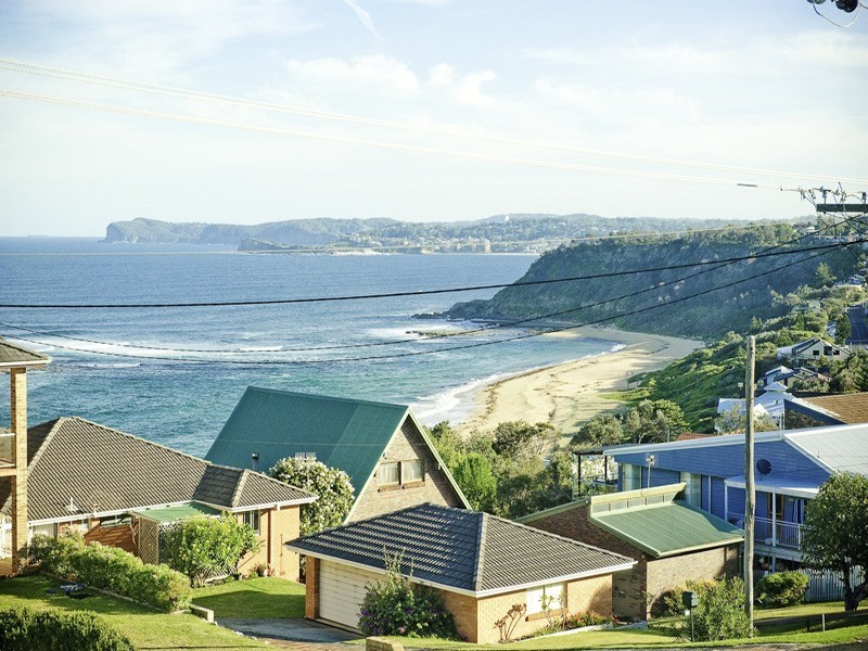 14 North Scenic Drive, Forresters Beach NSW 2260