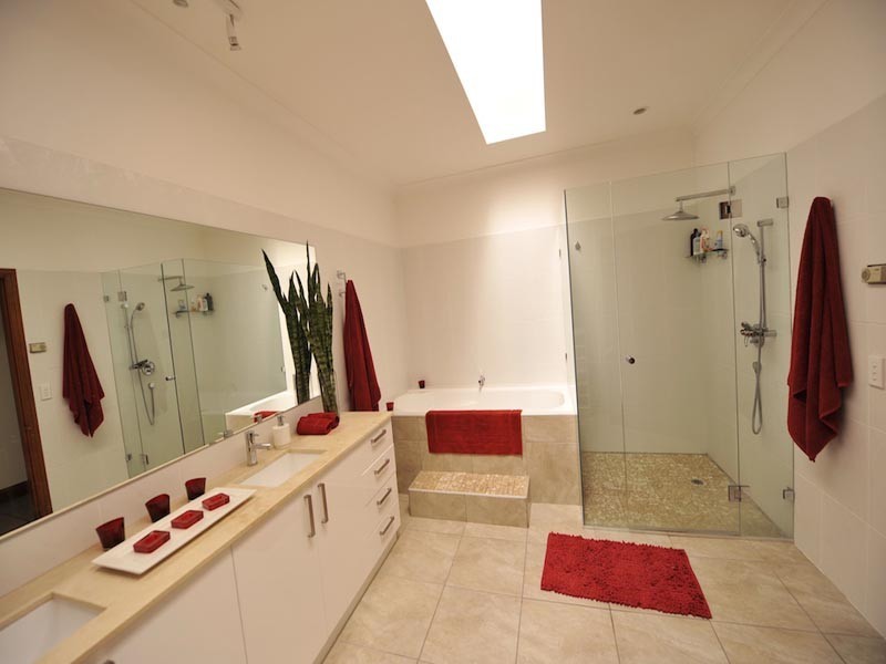 14 North Scenic Drive, Forresters Beach NSW 2260