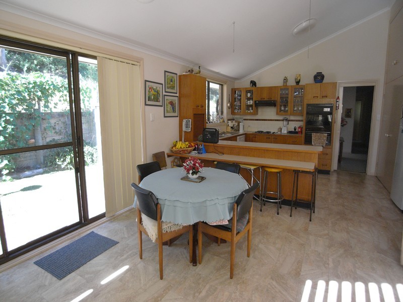10 Irving Close, Terrigal NSW 2260