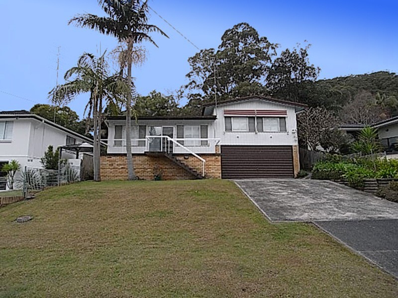 17 Ashley Avenue, Terrigal NSW 2260