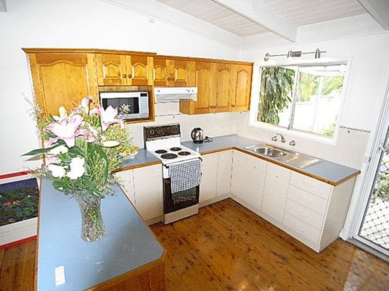 17 Ashley Avenue, Terrigal NSW 2260