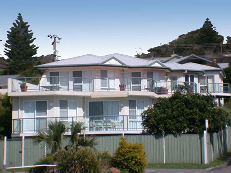 1/135 Ocean View Drive, Wamberal NSW 2260