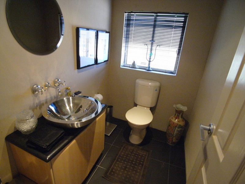 48/94 John Whiteway Dr, Gosford NSW 2250