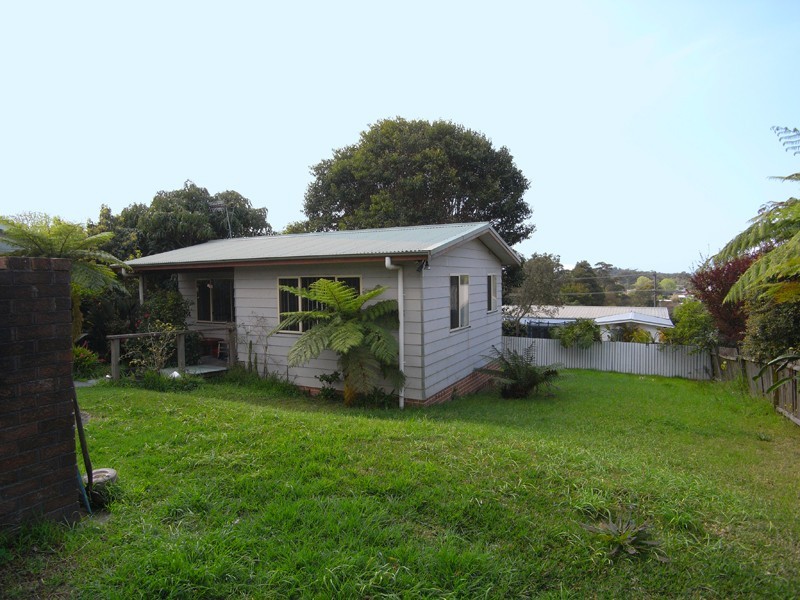 18 Seaview Ave, Wamberal NSW 2260