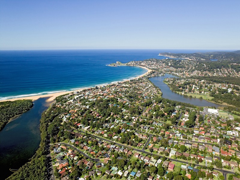 18 Seaview Ave, Wamberal NSW 2260