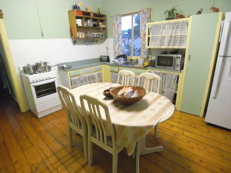 119 Ocean View Dr, Wamberal NSW 2260