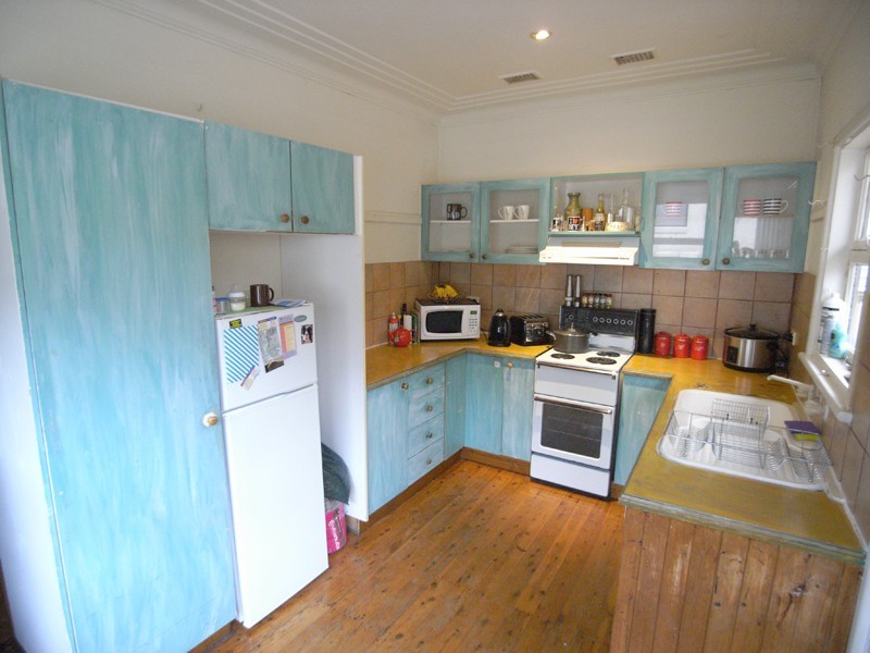 51 Old Gosford Rd, Wamberal NSW 2260