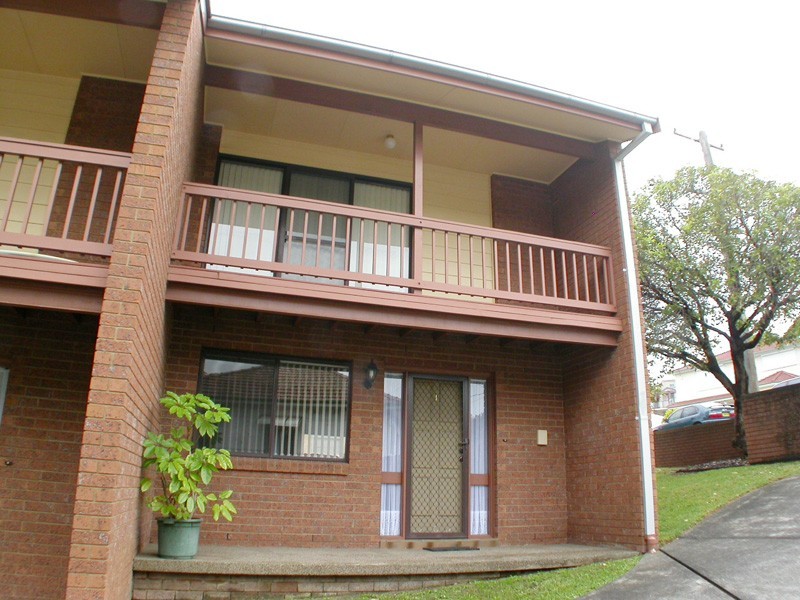 1/25 Ash Street, Terrigal NSW 2260