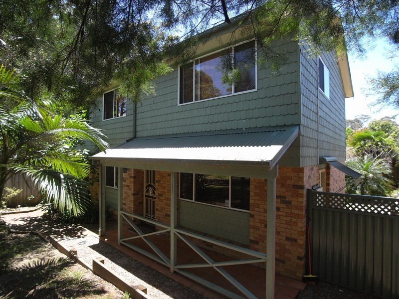 67 James Sea Drive, Green Point NSW 2251